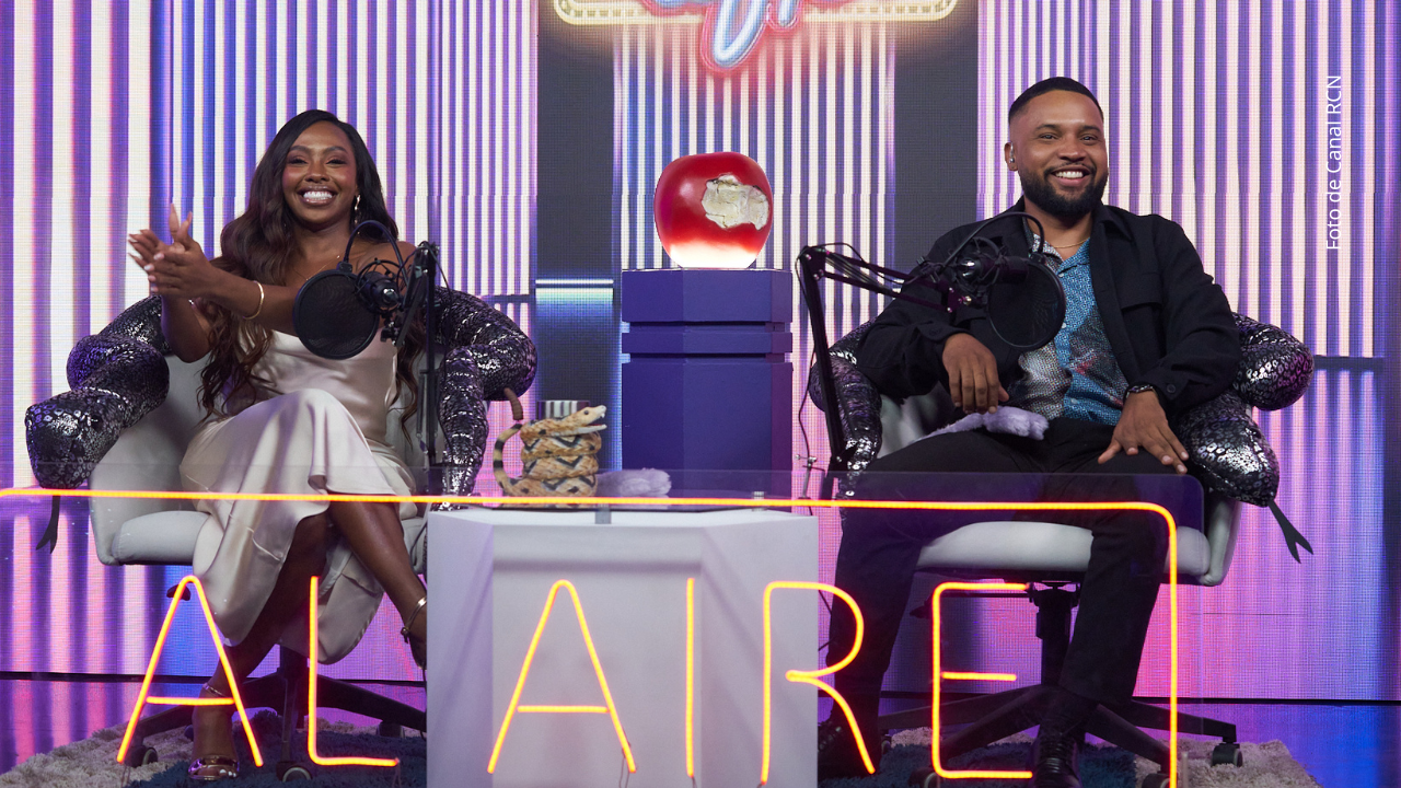 Karen Sevillano y Neider García en el after show de La casa de los famosos Colombia 2025.