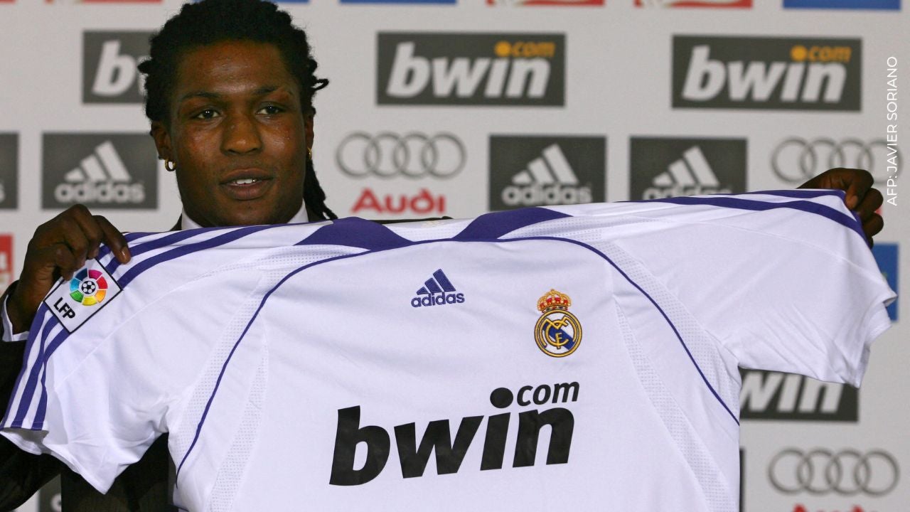 Royston Drenthe sufrió derrame cerebral