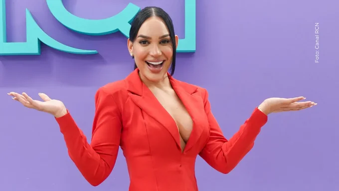 Andrea Valdiri lanza posible pulla a Yina Calderón Andrea Valdiri lanza posible pulla a Yina Calderón