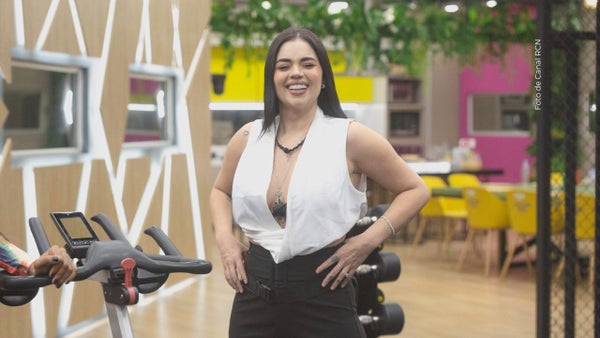 La Segura presumió su evidente cambio físico en los Billboard y dividió opiniones en las redes La Segura presumió su evidente cambio físico en los Billboard y dividió opiniones en las redes