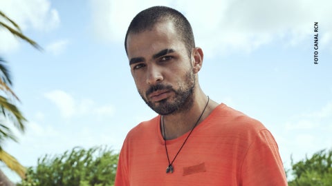 Juan Palau presenta ‘Duele’