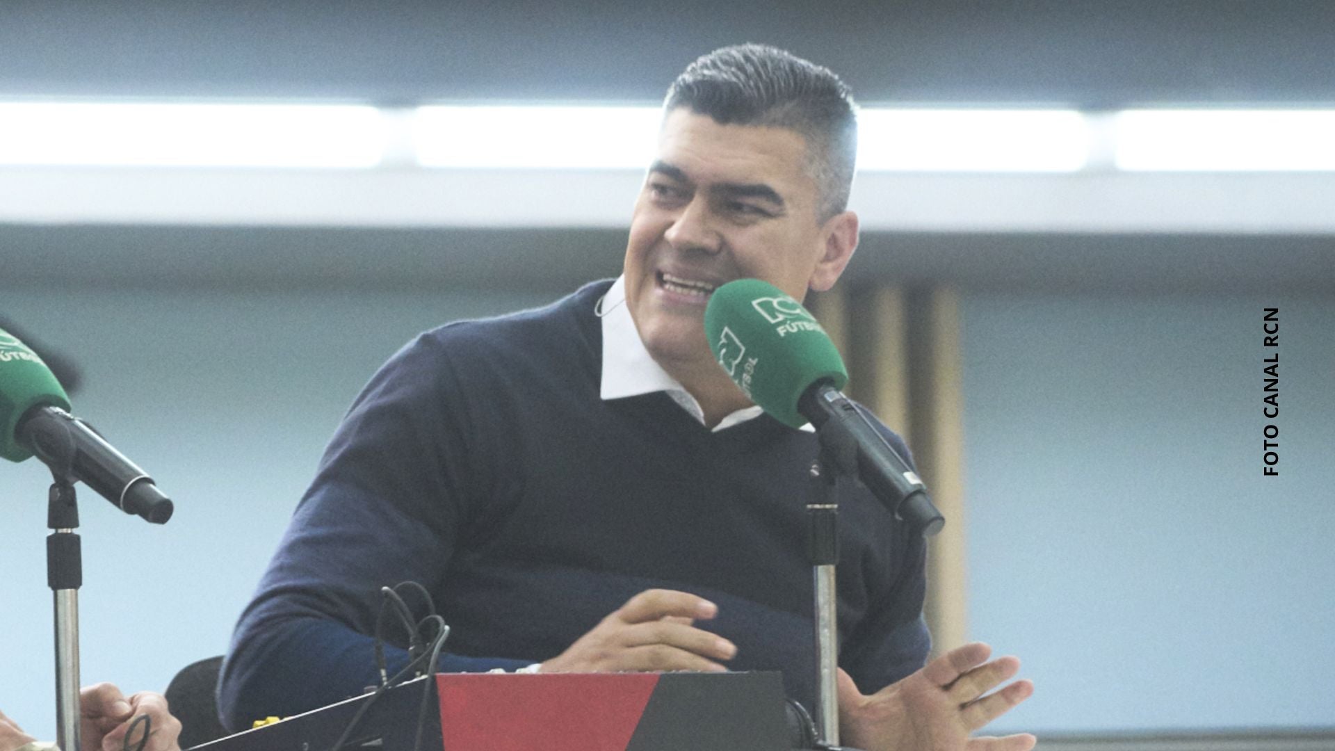 Eduardo Luis presentó su nueva faceta artística Eduardo Luis presentó su nueva faceta artística