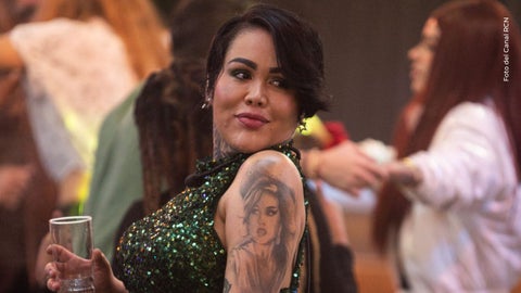 Yina Calderón se dejó ver con famoso artista en República Dominicana