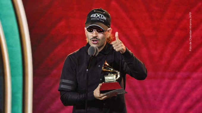 Feid sorprende con radical cambio de look. Feid sorprende con radical cambio de look.