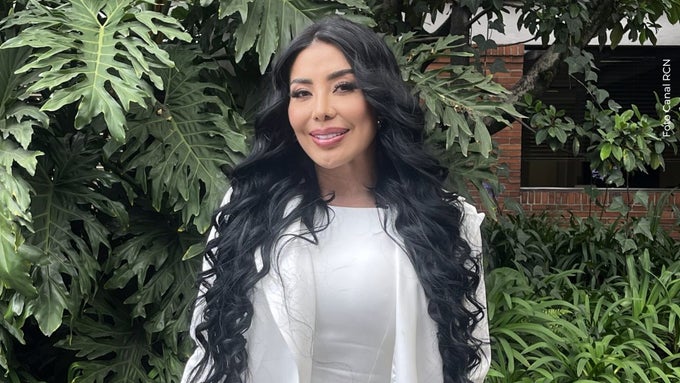 Marcela Reyes Marcela Reyes confesó si es un personaje en redes sociales