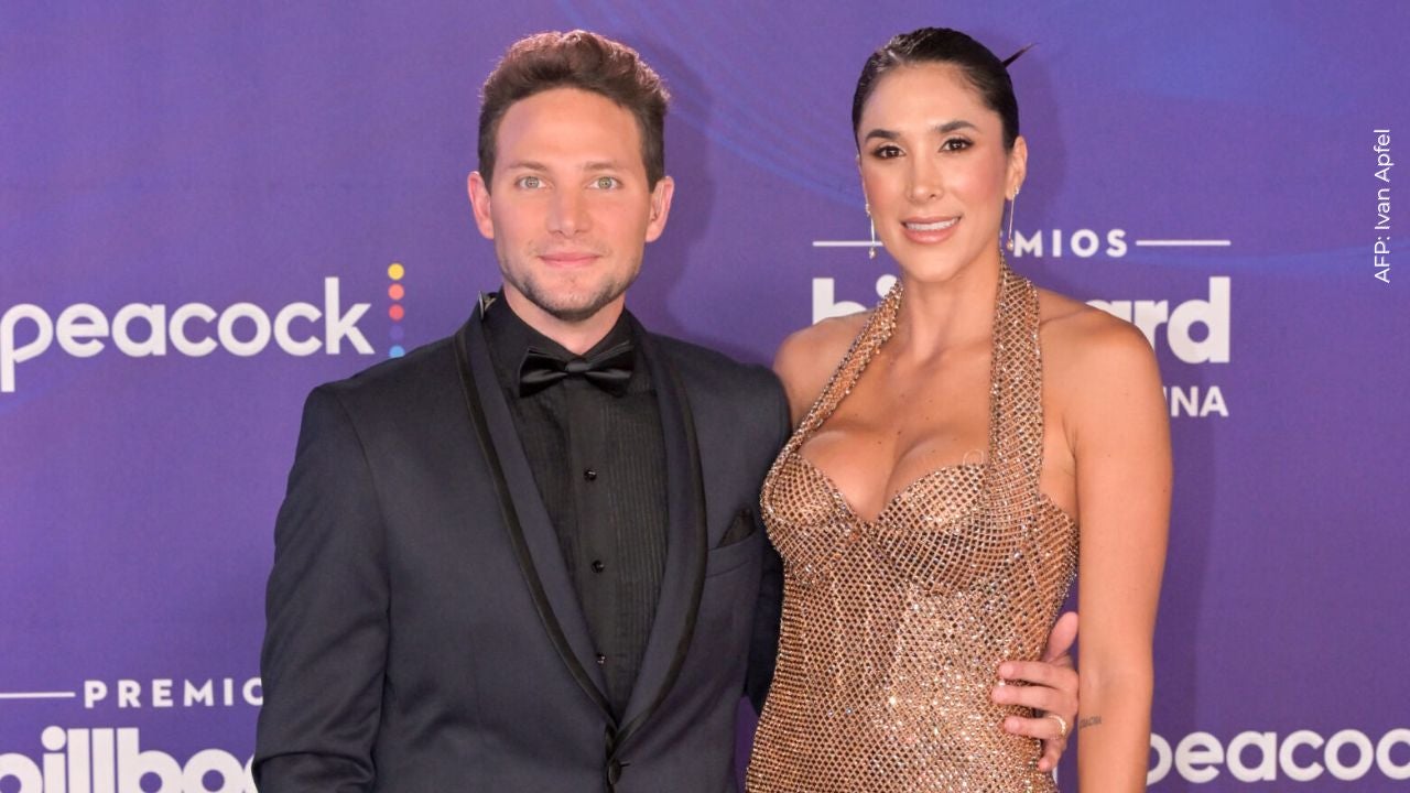 Daniela Ospina y Gabriel Coronel en Halloween