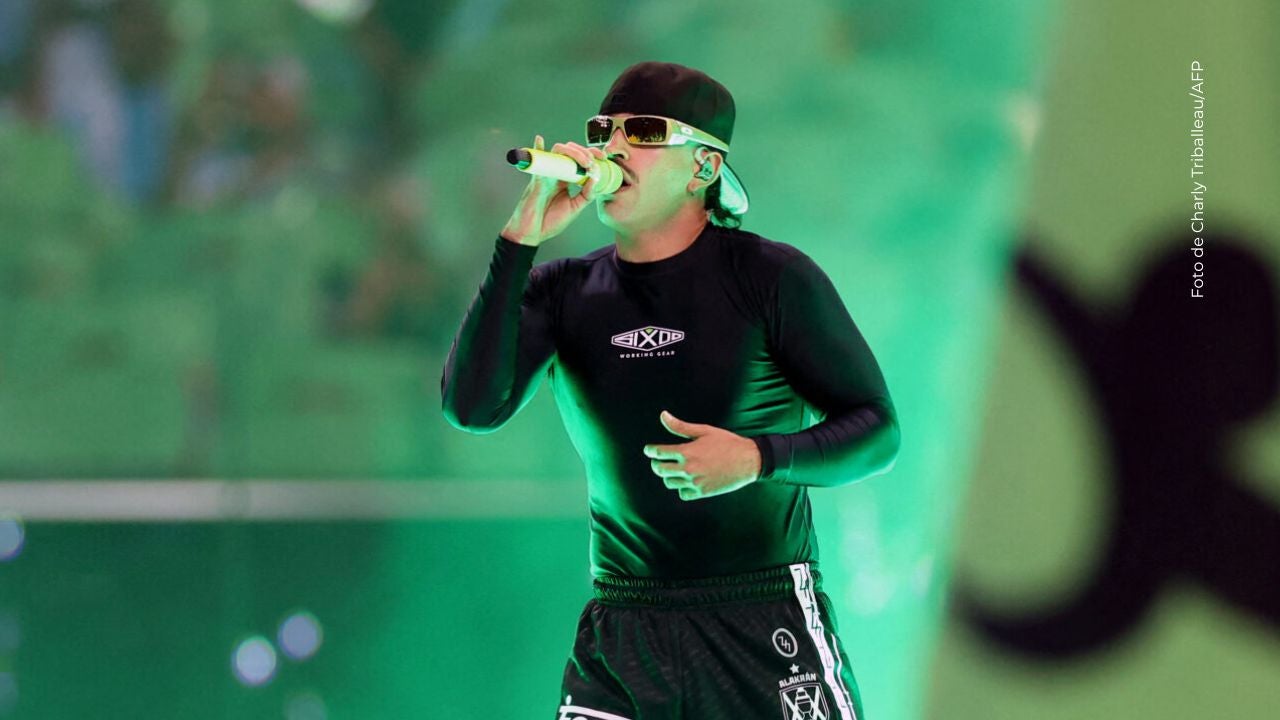 Feid se vuelve viral por video disfrazado de monja.