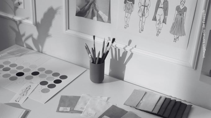 Falleció importante diseñador de modas que trabajó con Gloria Trevi. Falleció importante diseñador de modas que trabajó con Gloria Trevi y tenía una orden de captura reciente por una grave acusación.