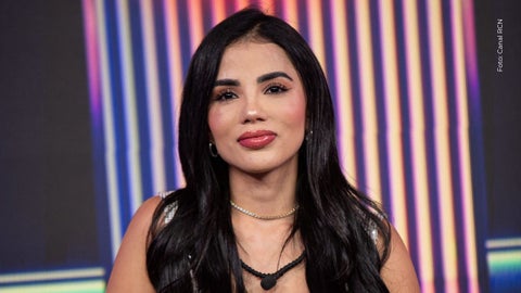 Karina García se muestra al natural y habla de sus inseguridades frente a las cámaras