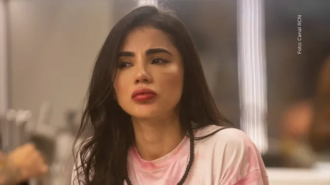 Karina García y La Moyeta protagonizaron tenso enfrentamiento