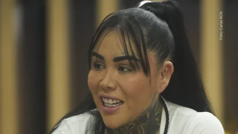 Yina Calderón y una compañera protagonizan acalorado momento en La mansión de Luinny