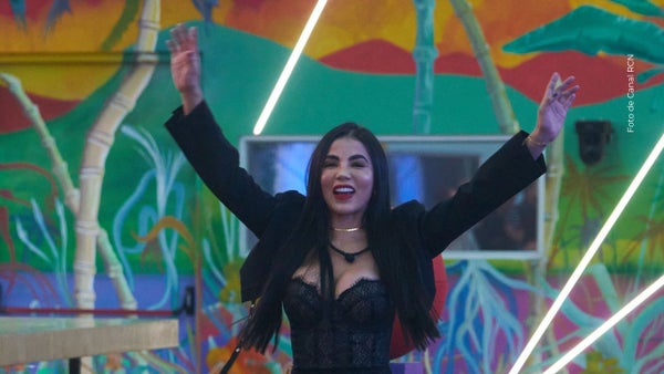 Karina García es viral por baile en el reality en vivo ¡Aquí el video que compartió su hija, Isabella! Karina García es viral por baile en el reality en vivo ¡Aquí el video que compartió su hija, Isabella!