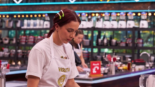 MasterChef Celebrity: Violeta sorprendió al enfrentar dificultades en reto creativo de postres MasterChef Celebrity: Violeta sorprendió al enfrentar dificultades en reto creativo de postres