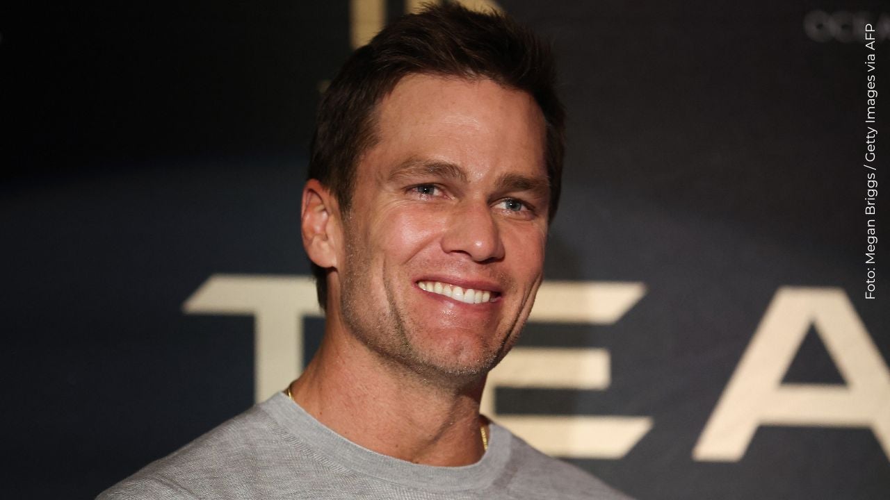 Exjugador de fútbol, Tom Brady divide las redes tras clonar a su perrita