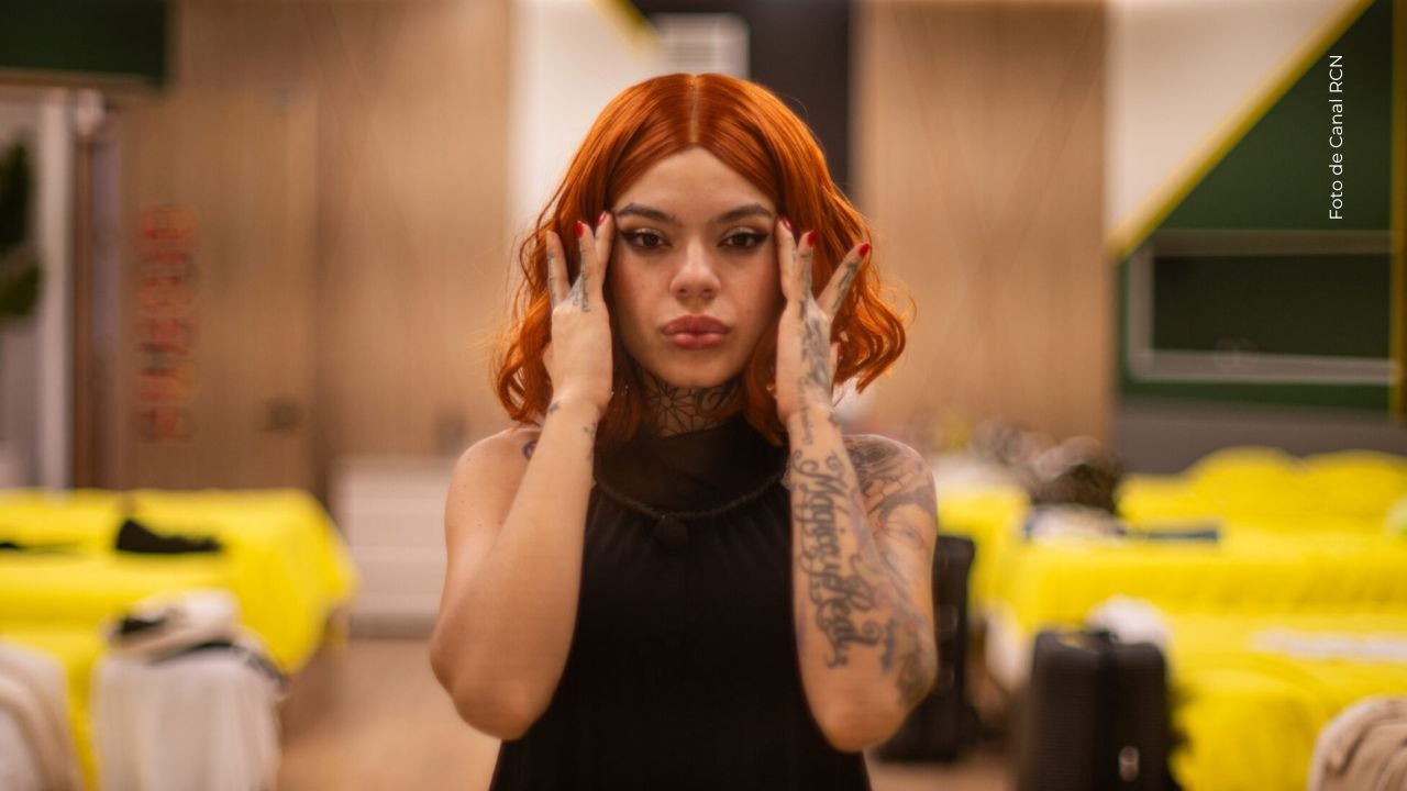 Melisa Gate causa revuelo con su estilo inspirado en el Y2K.