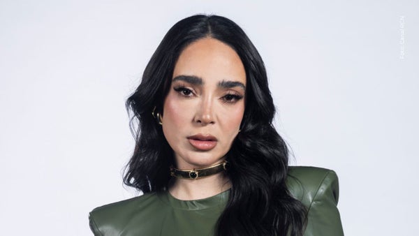 Manelyk debuta como actriz junto a Maribel Guardia y sorprende al revelar que está hospitalizada Manelyk debuta como actriz junto a Maribel Guardia y sorprende al revelar que está hospitalizada