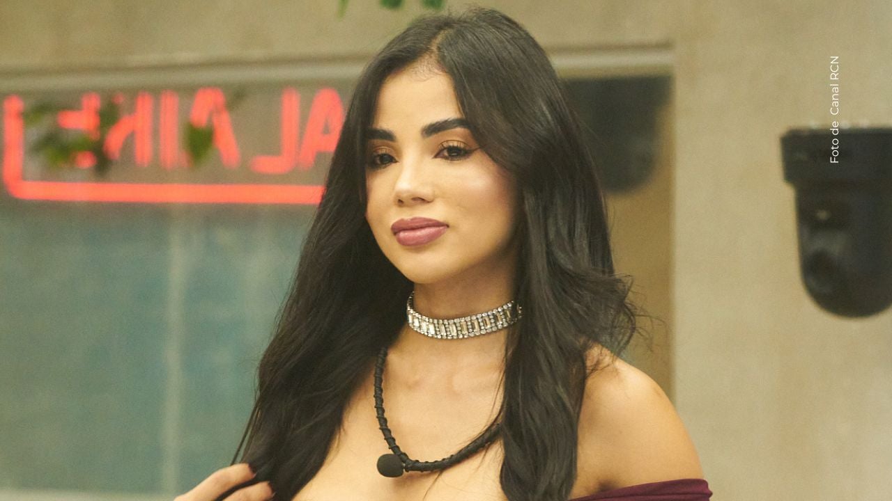 Karina García causa revuelo por fascinante baile.