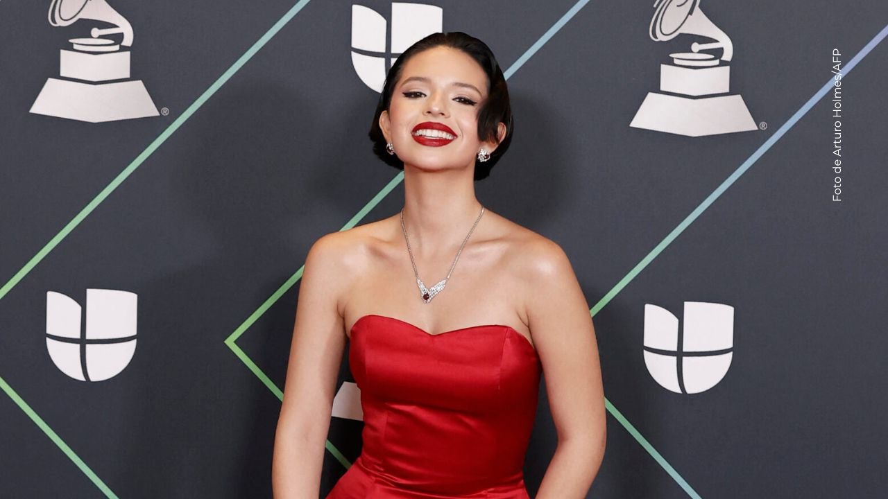 Ángela Aguilar continúa por su gira por Estados Unidos.