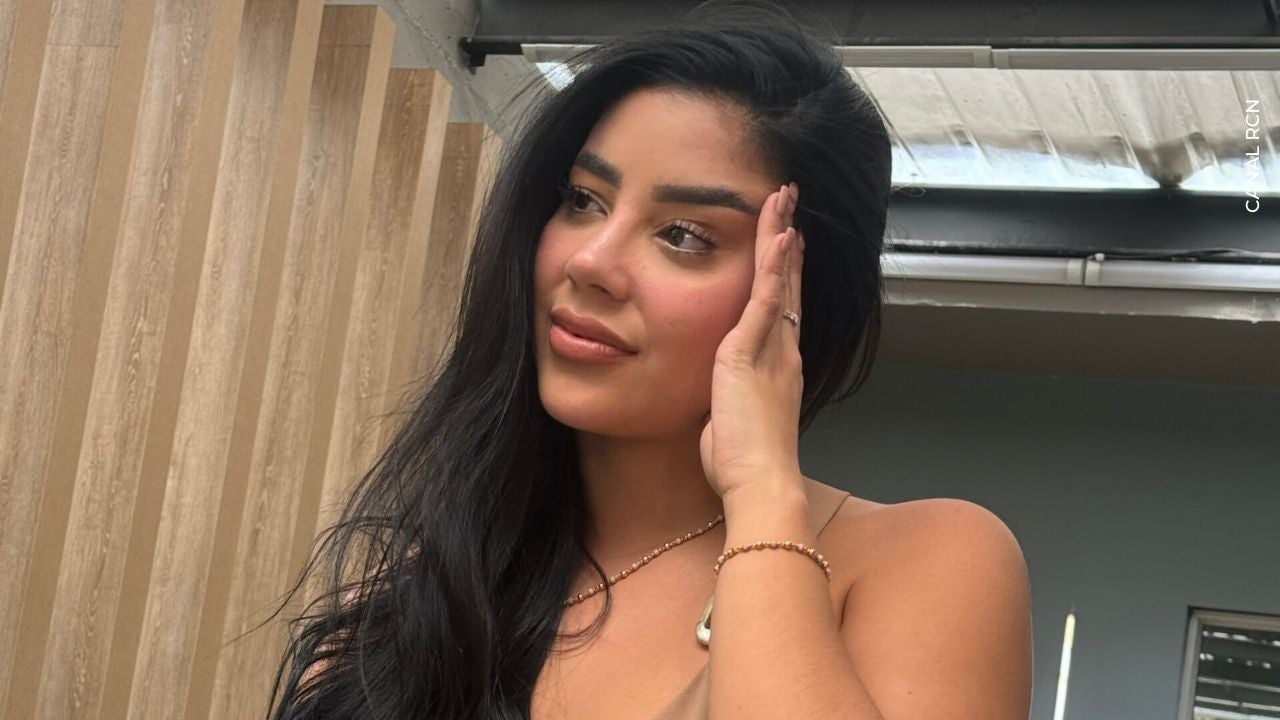 Santiago Arroyave contra Mariana Zapata