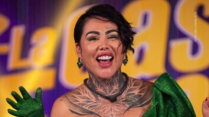 Yina Calderón divierte al componer curiosa canción