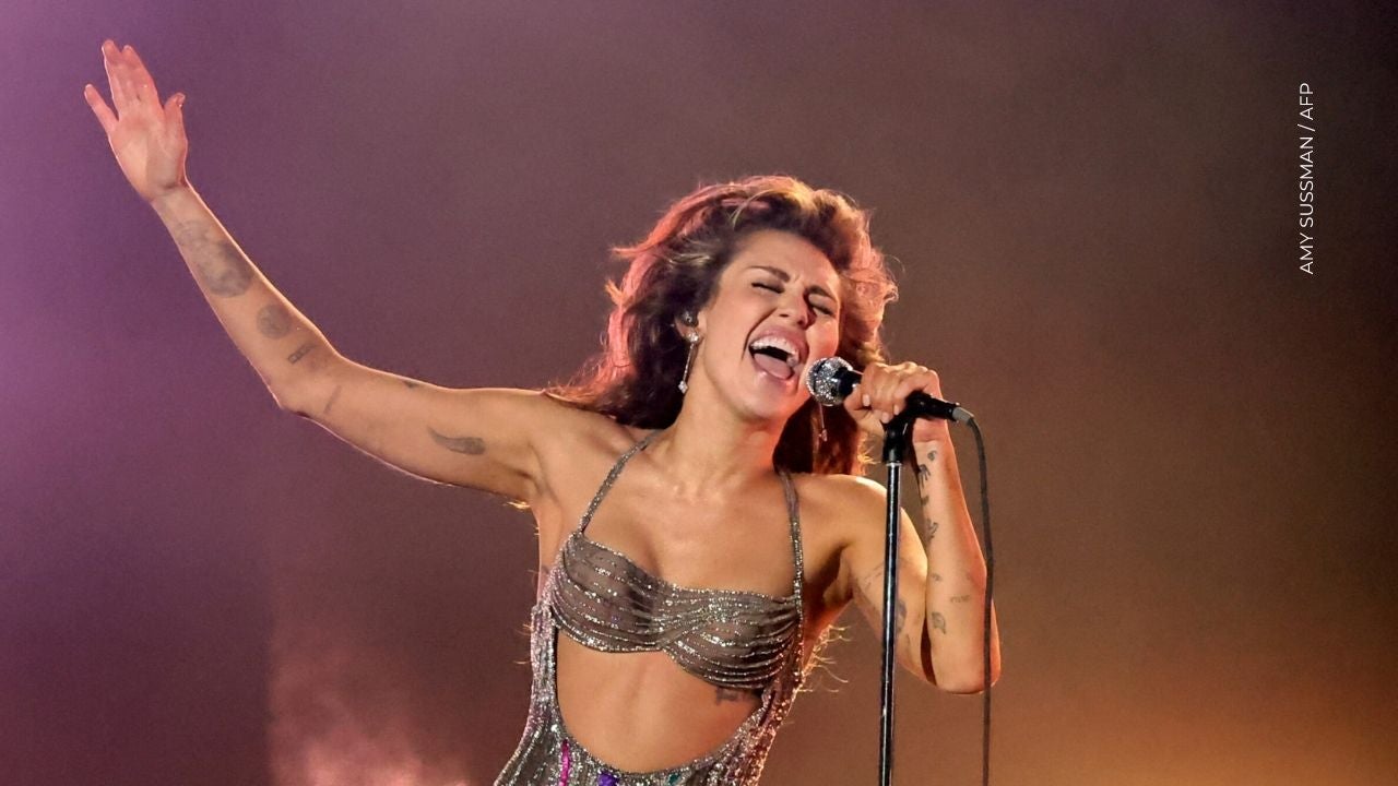 ¿Qué proyectos musicales tiene Miley Cyrus en 2025?