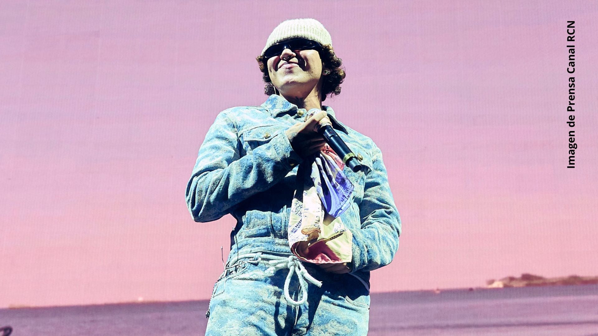 Beéle deslumbra en su primera fecha en el Movistar Arena.