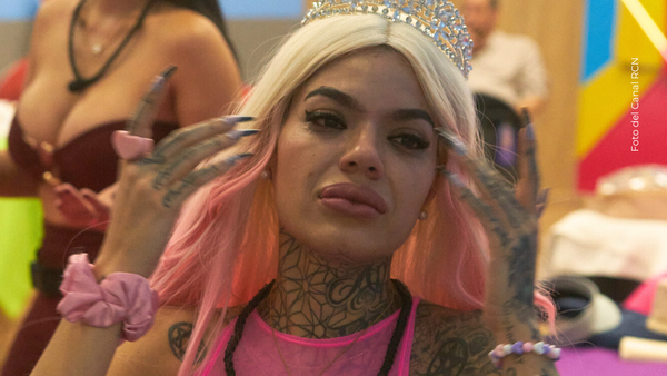 Melissa Gate por fin habla y revela la verdadera razón que la obliga a estar en La casa de Alofoke Melissa Gate por fin habla y revela la verdadera razón que la obliga a estar en La casa de Alofoke