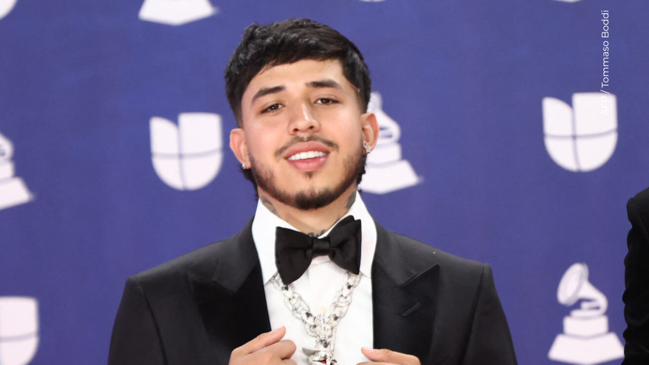 WestCol en la alfombra roja de los Latin Grammy 2025.