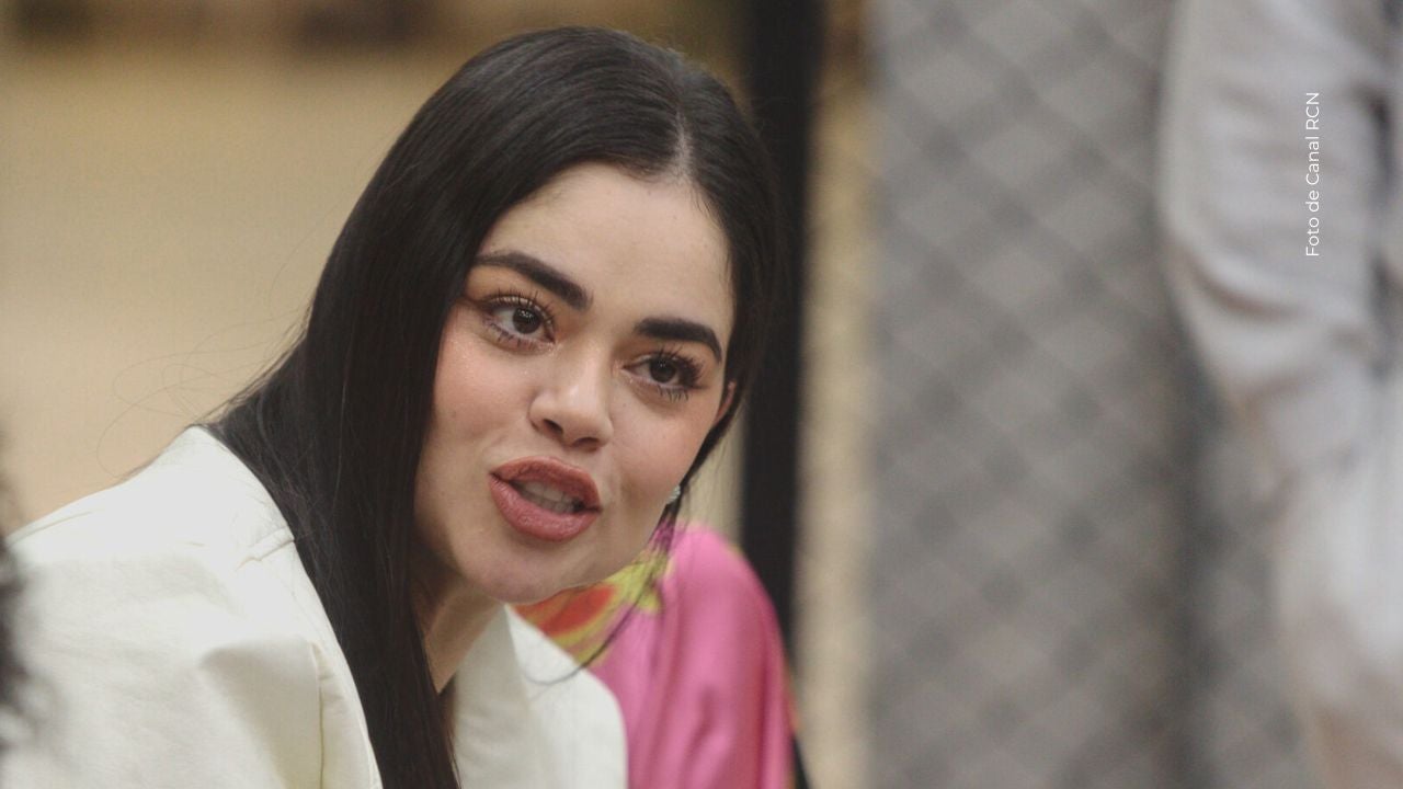 La Segura es "funada" por el aspecto de sus cejas. 