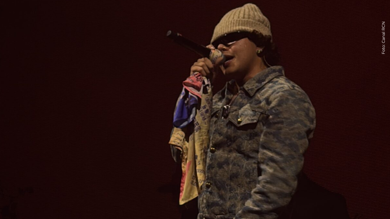 Reconocida modelo asistió a uno de los conciertos de Beéle en Bogotá: ¿su pareja?