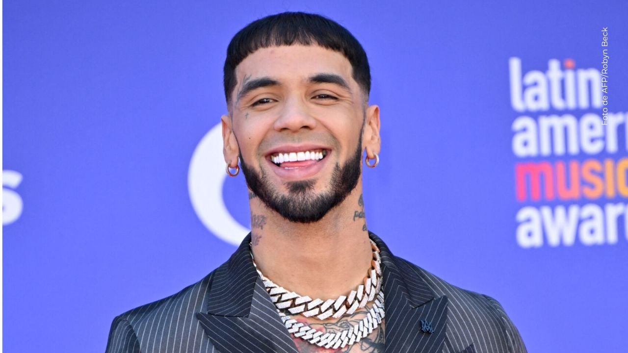 La nueva imagen de Anuel AA que tiene a sus fans preguntándose qué ocurrió