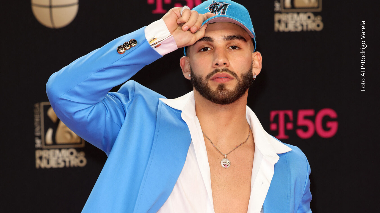 Manuel Turizo encendió alarmas tras cancelar su show en Berlín por motivos de salud.