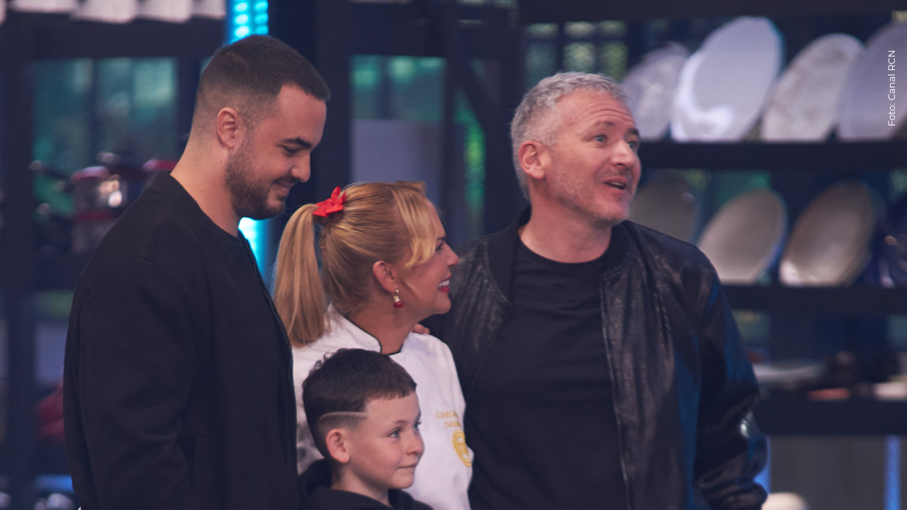 Él es Tommy Duque, el guapo hijo de Carolina Sabino, FINALISTA de MasterChef Celebrity