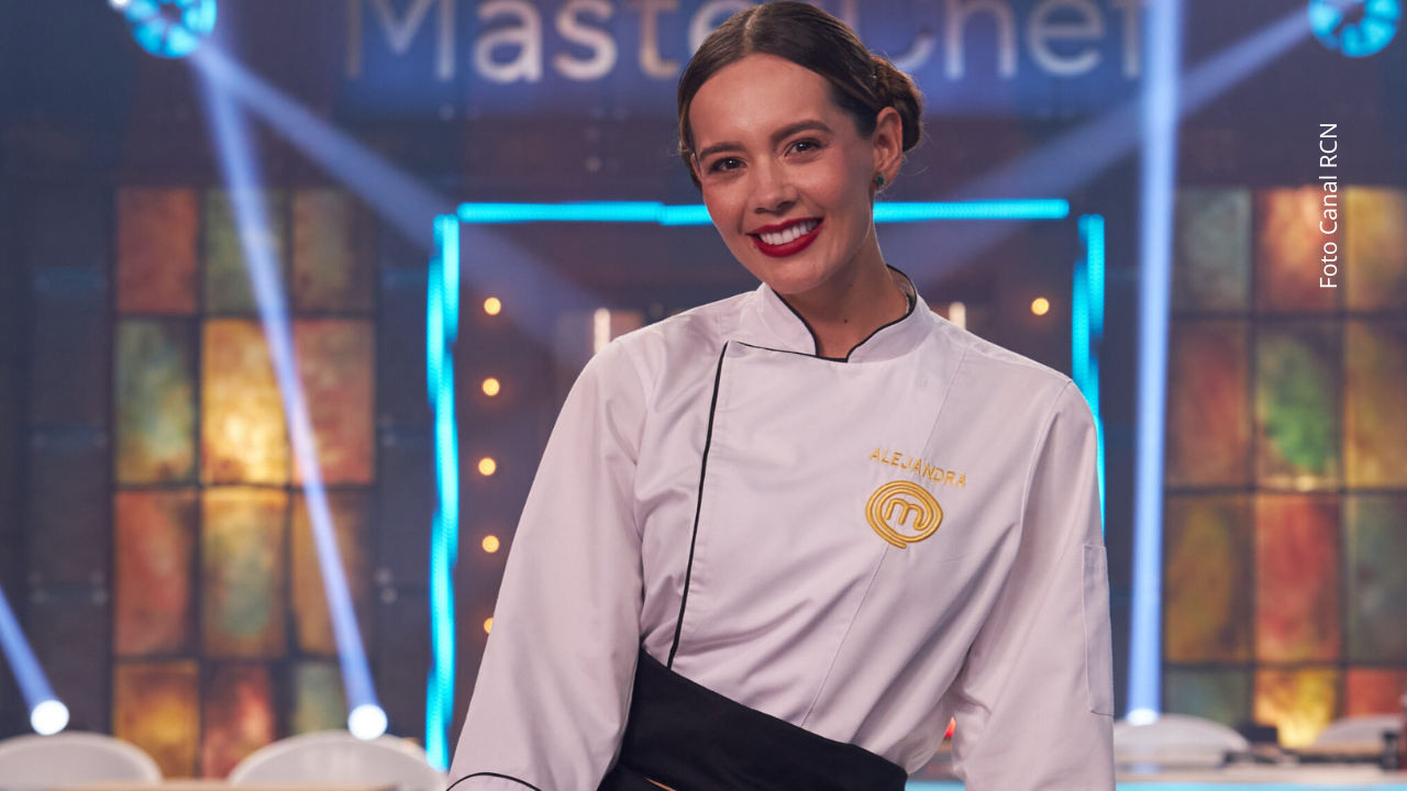 Así enfrentó Alejandra su arriesgado postre con helado hecho desde cero.