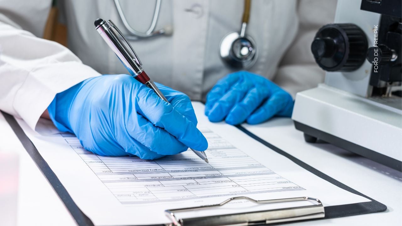 ¿Por qué Catherine Mira decidió irse del país?