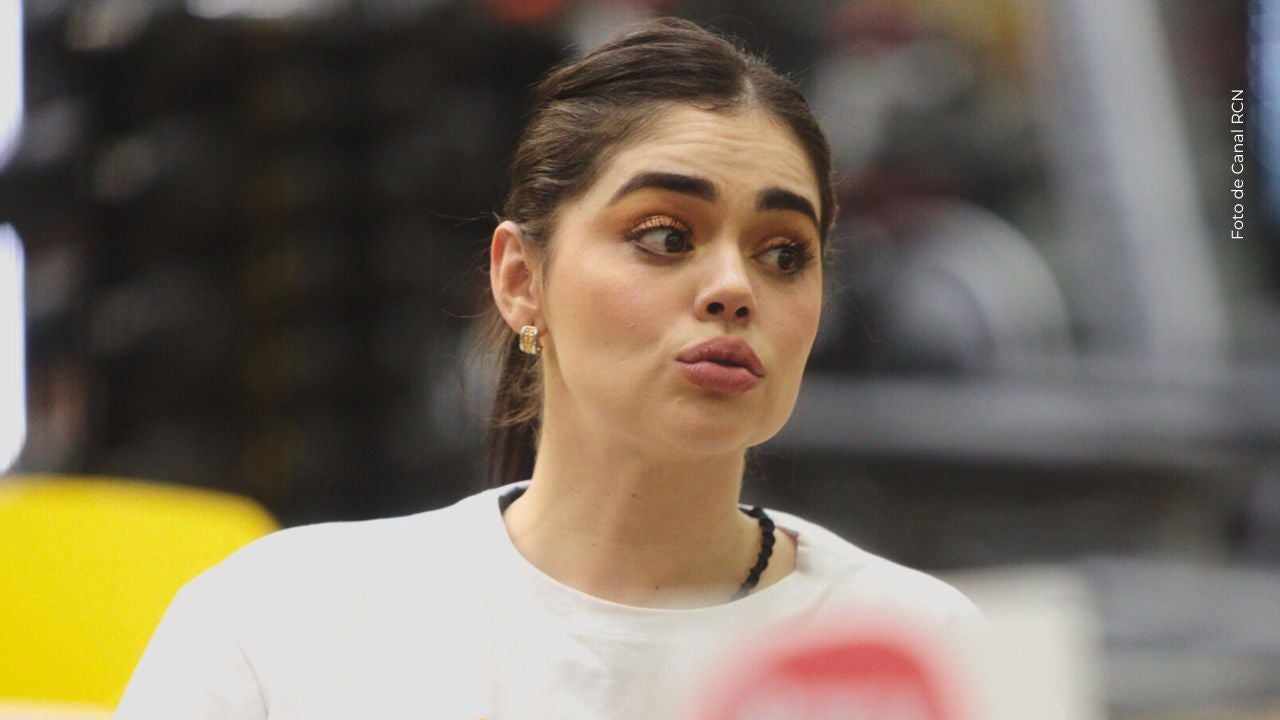 La Segura hace confesión sobre su ropa. 