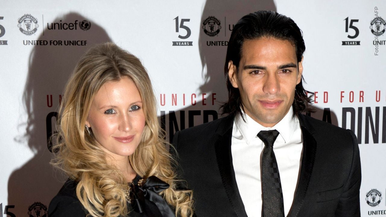 La emotiva reacción de Falcao al ver a su esposa interpretar canciones navideñas