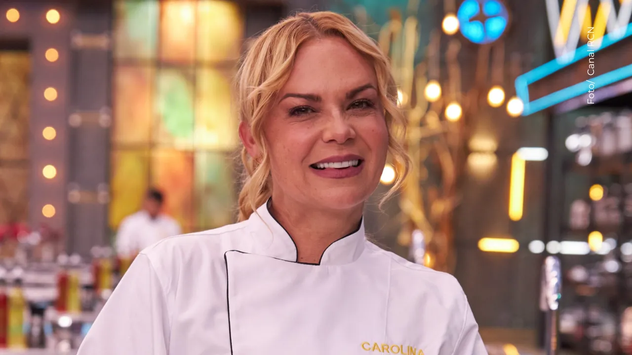 Carolina Sabino mostró chat con televidente que la criticó por meses