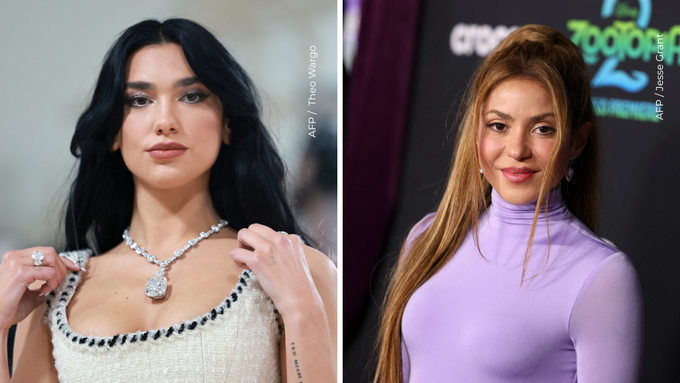 Dua Lipa posa a la cámara en la Met Gala 2023 - Shakira posa a la cámara en la premiere de Zootopia 2.