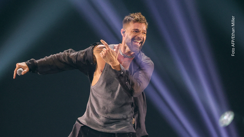 Ricky Martin dejó todo a un lado para disfrutar un día de mar con Lucía y Renn.