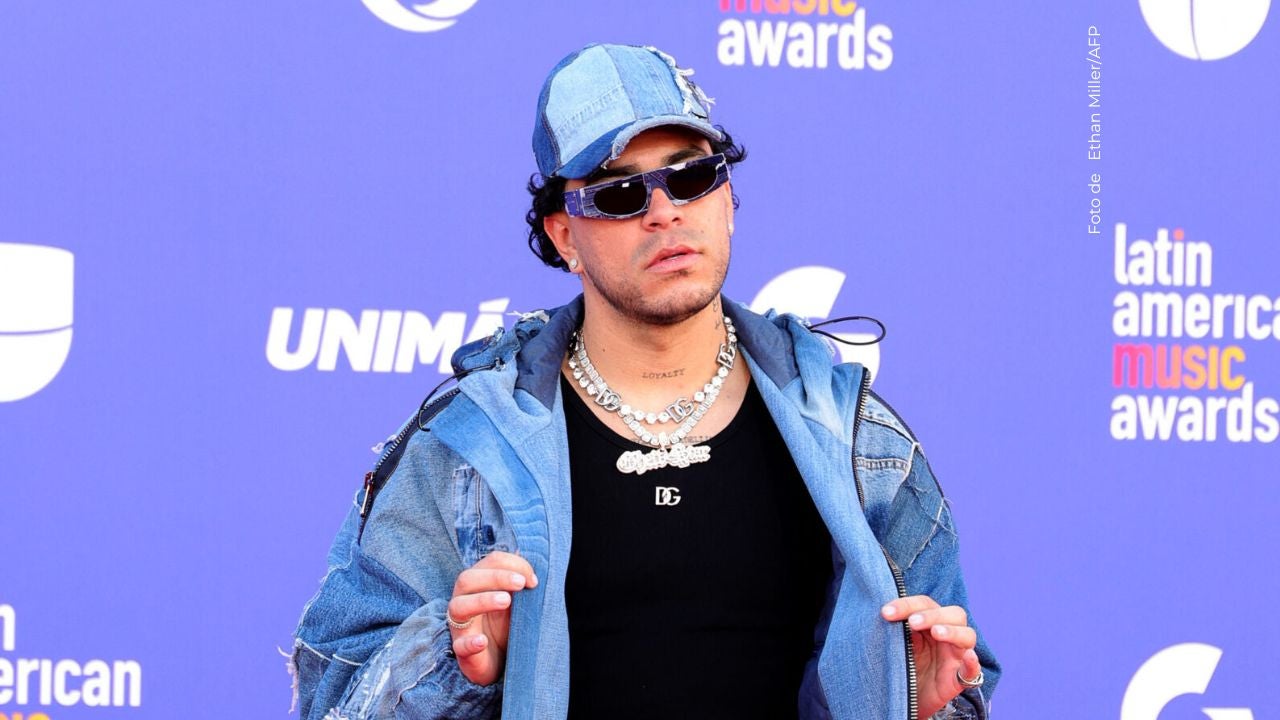 Ryan Castro cantó junto a J Balvin en Medellín. 