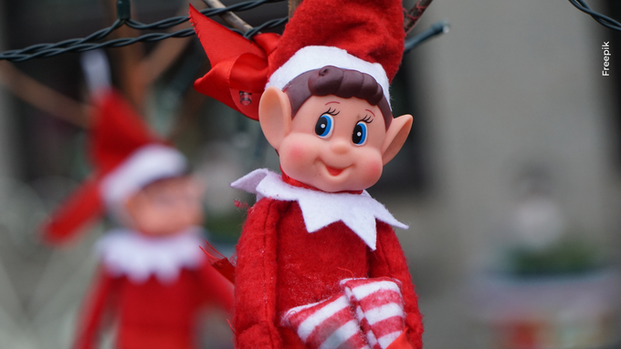 Broma del elfo en Navidad
