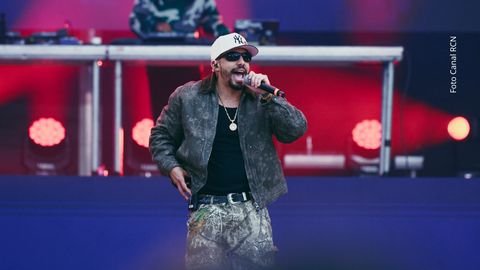 Altafulla mostró el creativo truco que usó en pleno videoclip.