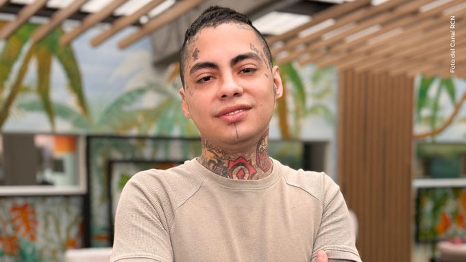 Nicolás Arrieta sorprendió con un drástico cambio de look y así reacciona la gente