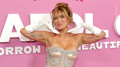 Karol G recordó a su abuelita con un TBT que derritió a todos