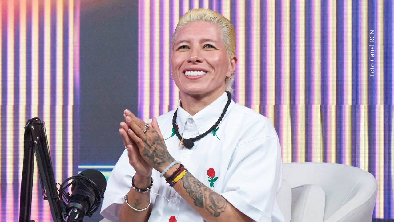 Lady Tabares protagonizó el videoclip “Triste Navidad” de Luis Miguel Fuentes, donde interpreta dos etapas de su vida.