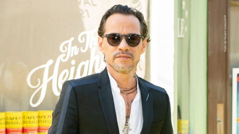 Marc Anthony sorprende al público latino en Nueva York.
