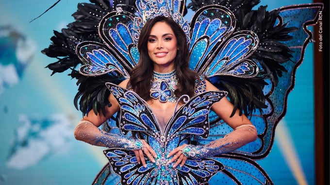 Vanessa Pulgarín alerta a sus fans tras aparecer en silla de ruedas.