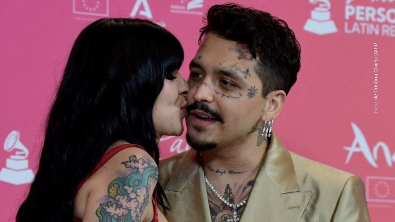 Cazzu y Nodal están en una disputa legal. 