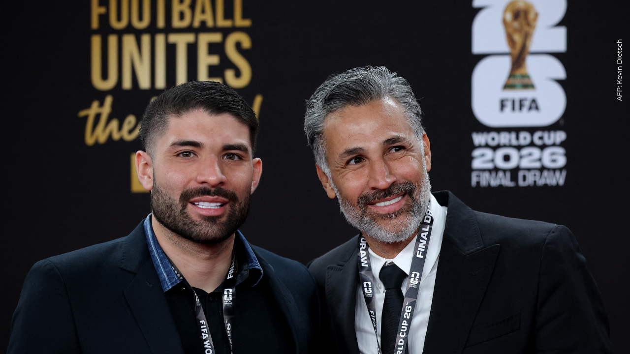 ¡Reencuentro de leyendas! Así lucieron Yepes y Falcao en el sorteo del mundial 2026